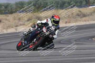 media/Oct-13-2025-Moto Forza (Mon) [[a66d839500]]/2-A Group/Session 3 (Turn 16)/